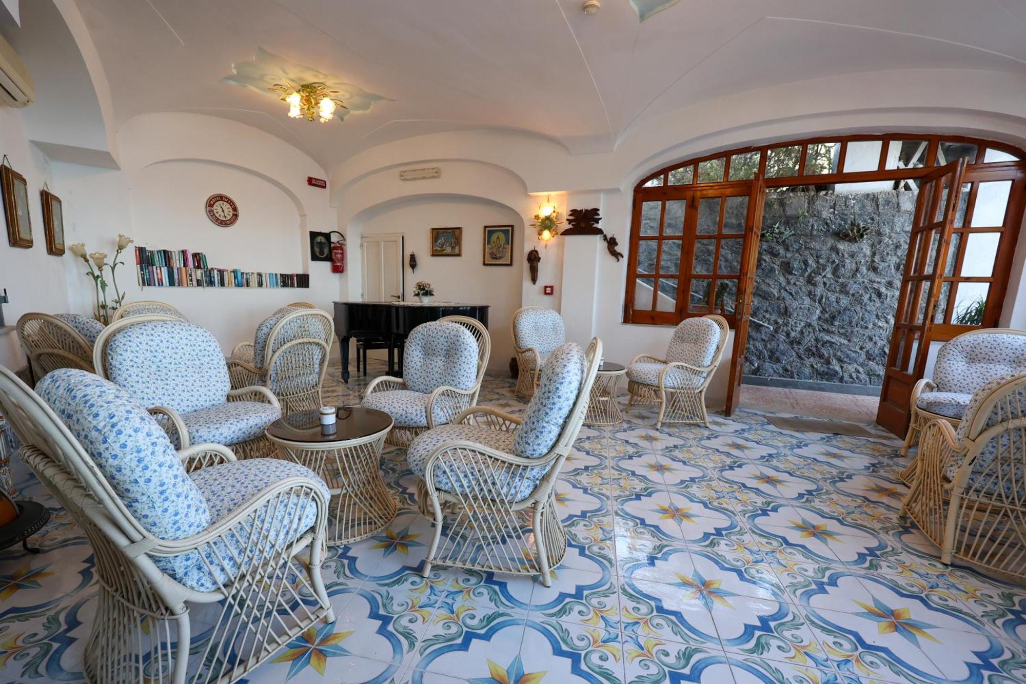 Hotel Residence - Parco Mare Monte Casamicciola Terme Extérieur photo